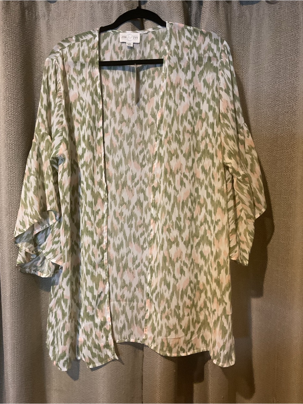 Francesca's Collections Light Green & Cream Printed Swim Coverup Kimono L/XL